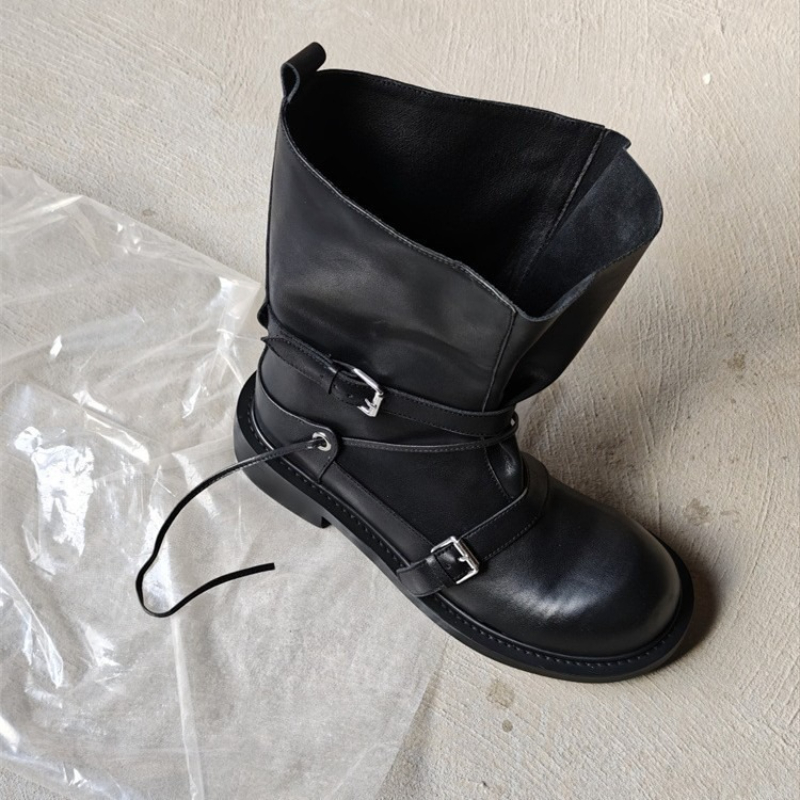 Leather Classic Strap - الرجعية مشبك منتصف العجل أحذية النساء